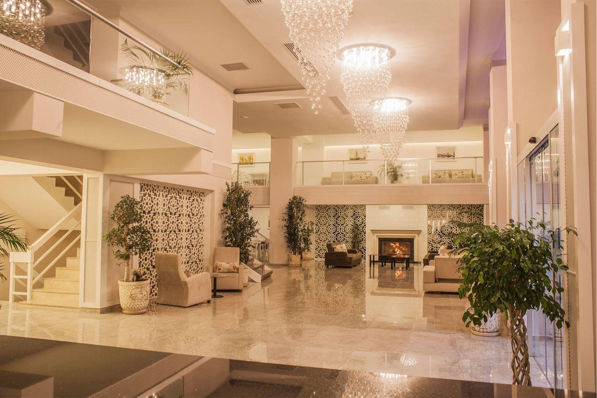 Cimenoglu Hotel Denizli  Zewnętrze zdjęcie