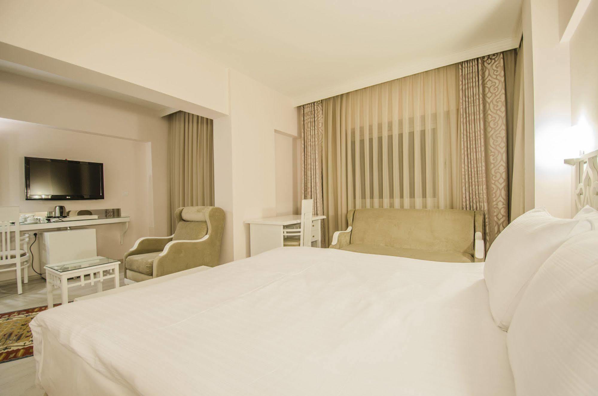 Cimenoglu Hotel Denizli  Zewnętrze zdjęcie